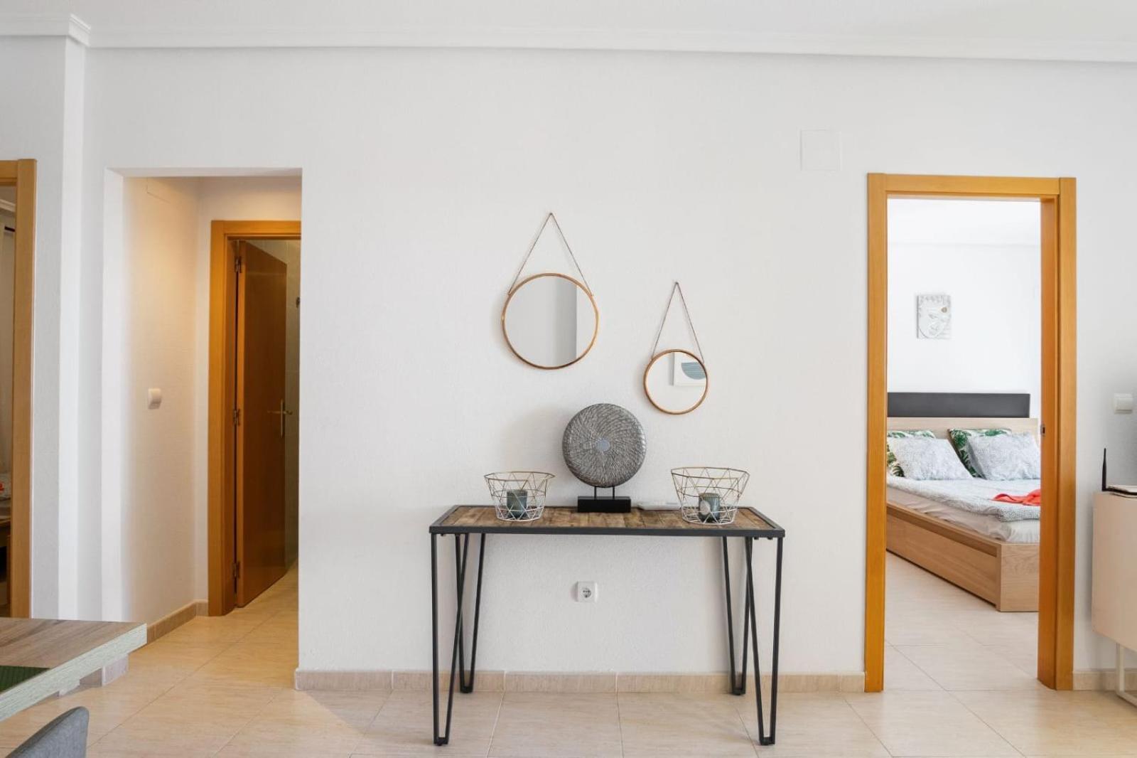 Nice Modern 2 Bed Apartment In Torrievieja Torrevieja Bagian luar foto